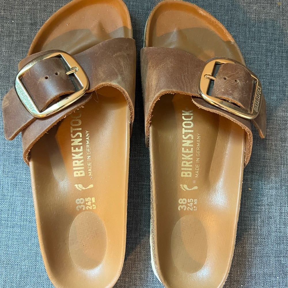 Worn once. They look brand new.